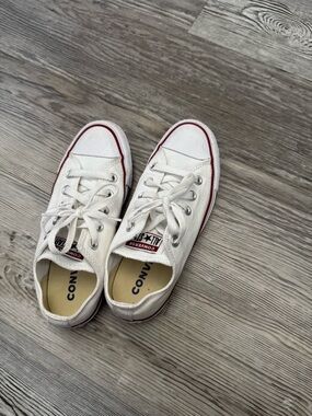 Converse women or kids  White Low-Top Sneakers with Red Accent